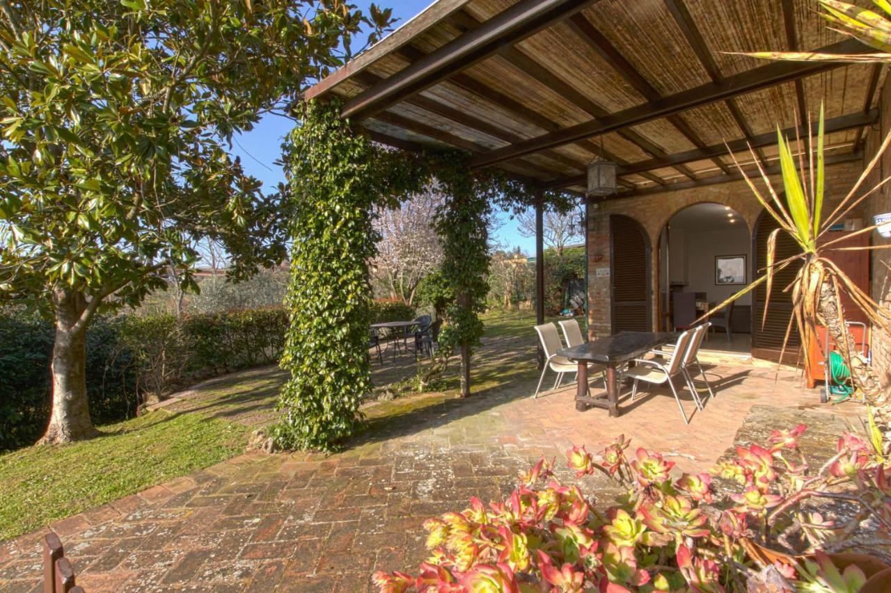 Il Giardino Del Giuggiolo Apartment Siena Exterior photo